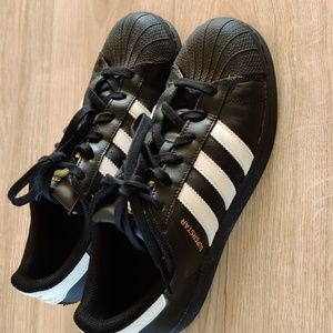 Adidas Superstar